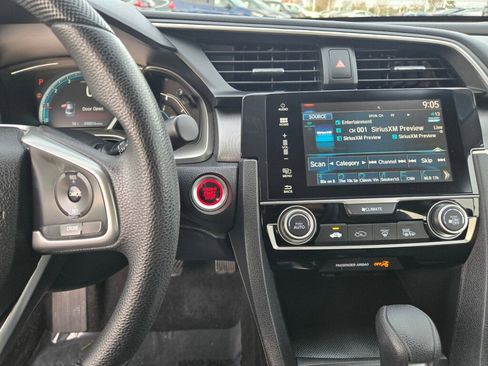 Certified 2017 Honda Civic EX image 14