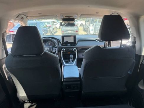 Used 2025 Toyota RAV4 LE FWD image 19