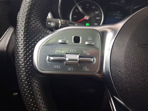 Used 2022 Mercedes-Benz GLC 300 4MATIC image 22
