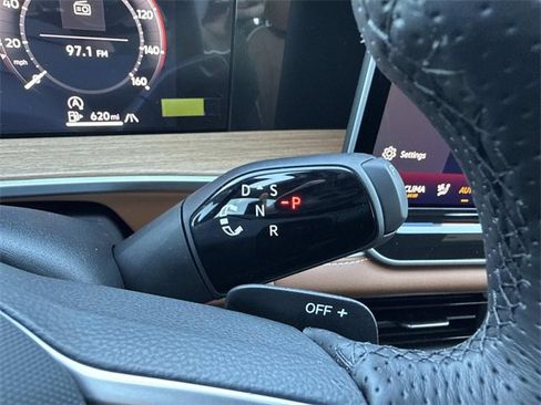 New 2026 Volkswagen Tiguan SEL R-Line image 23