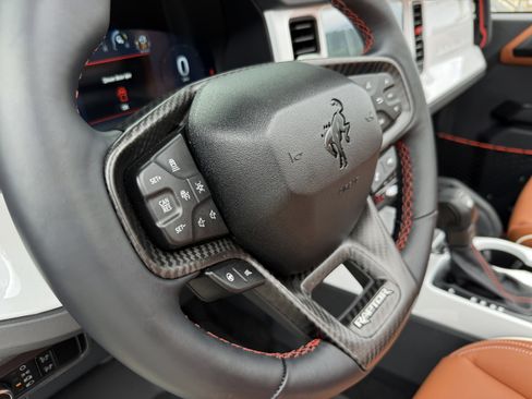 Used 2026 Ford Bronco Raptor AWD/4WD image 27