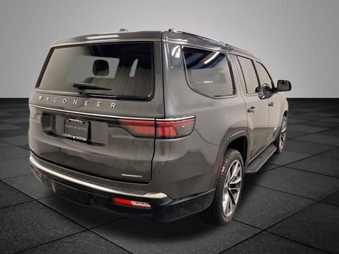 Used 2023 Jeep Wagoneer Series II w/ Convenience Group I AWD/4WD image 6
