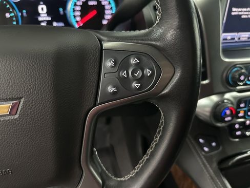 Used 2020 Chevrolet Tahoe Premier AWD/4WD image 15