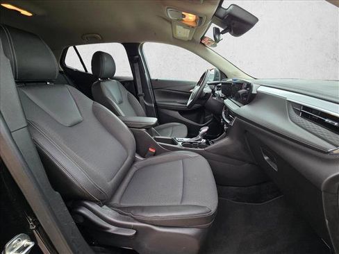 Used 2025 Buick Encore GX Preferred image 20