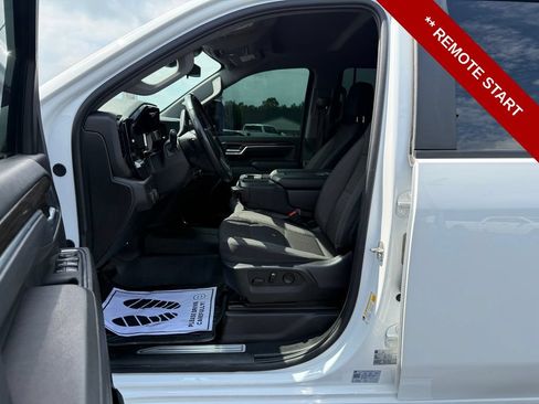 Used 2025 Chevrolet Silverado 2500 LT AWD/4WD image 13