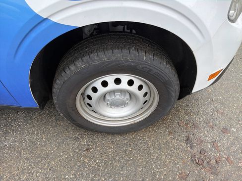 Used 2024 Ford Maverick XL image 7