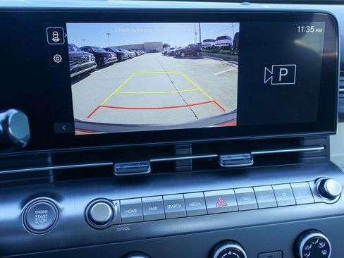 New 2026 Hyundai Kona SE image 4