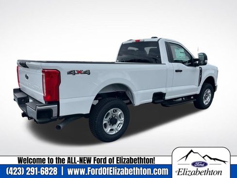 New 2025 Ford F350 XLT image 3
