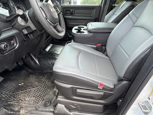 New 2026 RAM 2500 Tradesman AWD/4WD image 16
