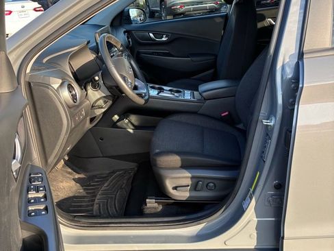 Used 2022 Hyundai Kona SEL w/ Convenience Package image 25