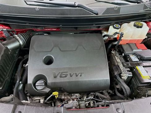 Used 2023 Chevrolet Traverse High Country w/ LPO, Floor Liner Package image 35