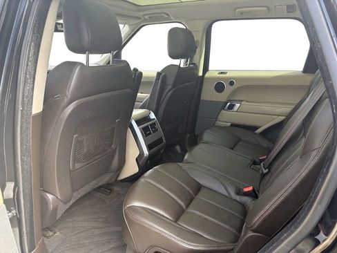 Used 2017 Land Rover Range Rover Sport HSE image 12