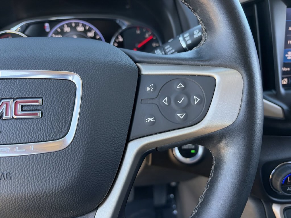 Used 2023 GMC Terrain Denali AWD/4WD image 15