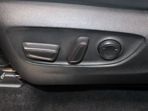 Used 2024 Toyota Highlander Platinum AWD/4WD image 38
