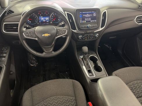 Used 2024 Chevrolet Equinox LT FWD image 21