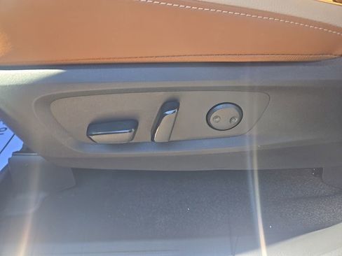 New 2026 Nissan Pathfinder Platinum AWD/4WD image 10