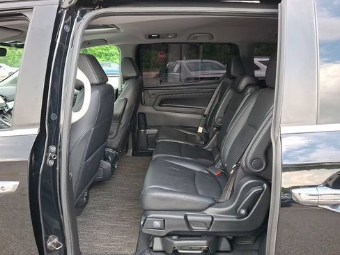 Used 2023 Honda Odyssey EX-L image 10