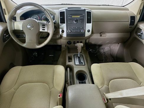 Used 2012 Nissan Frontier SV AWD/4WD image 14