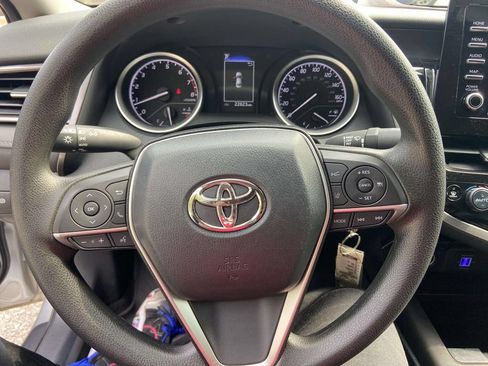 Used 2024 Toyota Camry LE FWD image 33