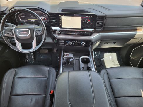 Used 2024 GMC Sierra 1500 SLT w/ SLT Premium Plus Package AWD/4WD image 23