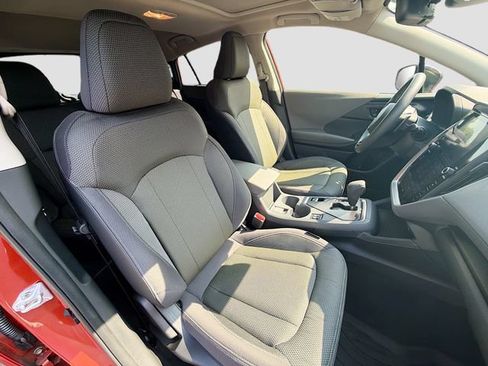 Used 2024 Subaru Crosstrek 2.0i Premium AWD/4WD image 25
