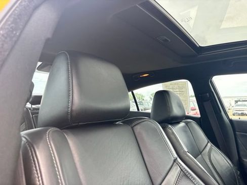 Used 2017 Dodge Charger SXT w/ AWD Plus Group image 41