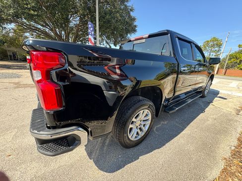 Used 2019 Chevrolet Silverado 1500 LTZ w/ LTZ Plus Package image 5