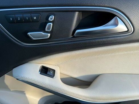 Used 2019 Mercedes-Benz GLA 250 image 22