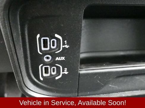 Used 2024 RAM 2500 Big Horn AWD/4WD image 18