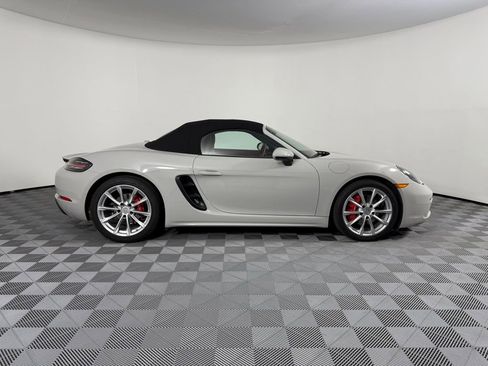 Certified 2023 Porsche 718 Boxster S RWD image 11
