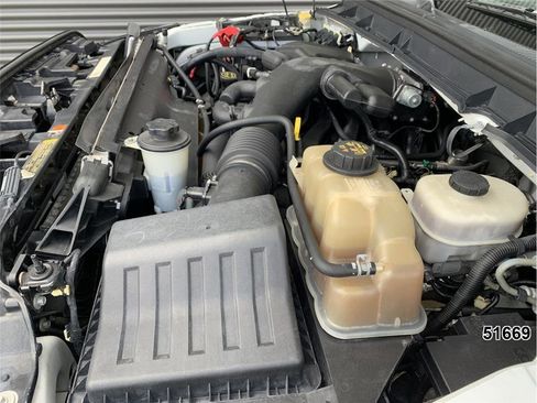 Used 2012 Ford F550 2WD Regular Cab Super Duty w/ PWR Equipment Group image 12