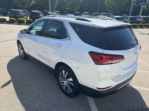 Used 2024 Chevrolet Equinox Premier AWD/4WD image 4
