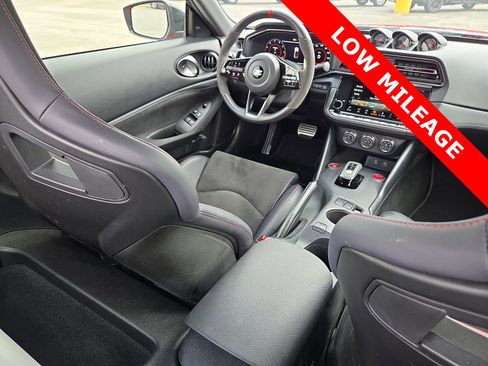 Used 2025 Nissan Z NISMO w/ Floor Mat Package image 10