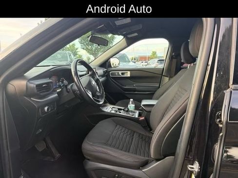Used 2020 Ford Explorer XLT w/ Comfort Package AWD/4WD image 4
