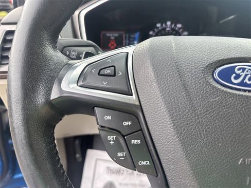 Used 2019 Ford Fusion SEL image 37