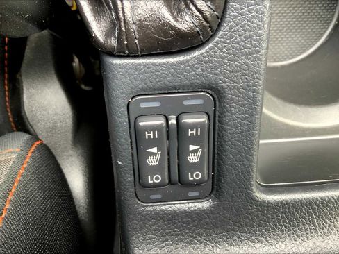 Used 2017 Subaru Crosstrek 2.0i Premium image 28