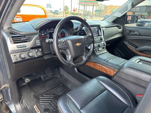 Used 2019 Chevrolet Tahoe Premier AWD/4WD image 11