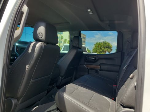 Used 2020 Chevrolet Silverado 1500 LT w/ All-Star Edition AWD/4WD image 9
