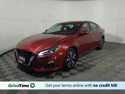 Used 2022 Nissan Altima 2.5 SV w/ SV Premium Package
