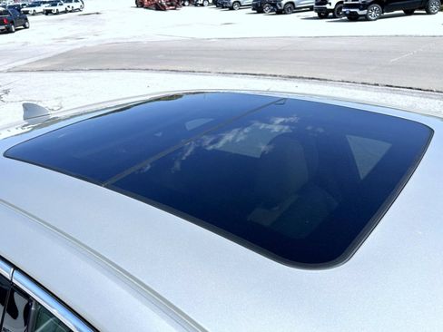 Used 2016 Cadillac XTS Luxury w/ Driver Awareness Package AWD/4WD image 14