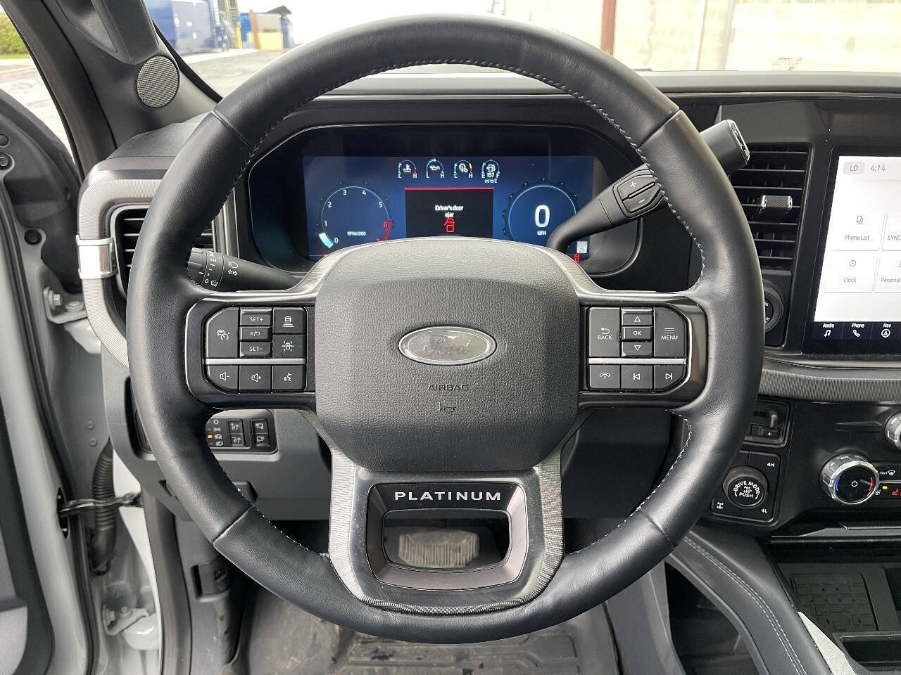 Used 2026 Ford F350 Platinum w/ Tremor Off-Road Package AWD/4WD image 14