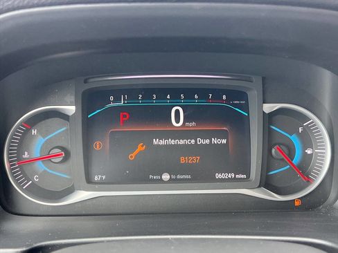 Used 2022 Honda Pilot Touring image 12