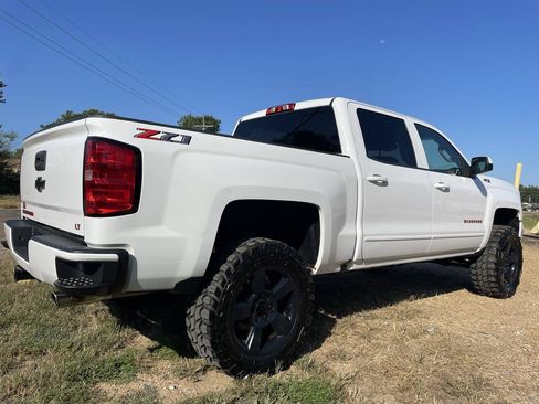 Used 2018 Chevrolet Silverado 1500 LT w/ All Star Edition AWD/4WD image 7
