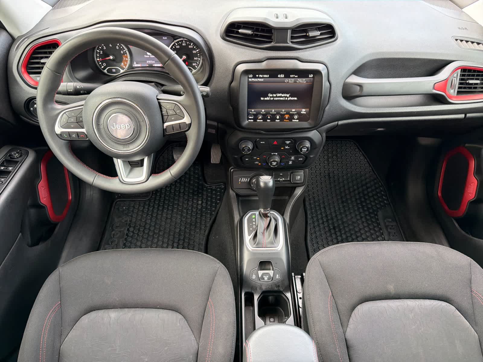 Used 2023 Jeep Renegade Trailhawk AWD/4WD image 3