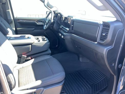 Used 2023 GMC Sierra 1500 Elevation image 27