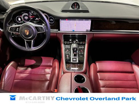 Used 2018 Porsche Panamera Turbo AWD/4WD image 31