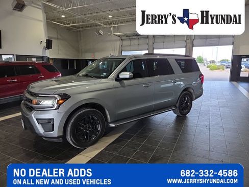 Used 2023 Ford Expedition Max XLT RWD image 1