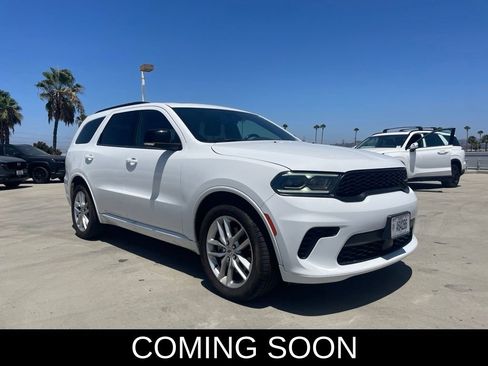 Used 2024 Dodge Durango GT RWD image 1