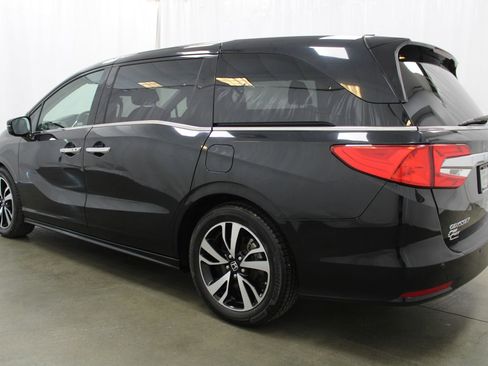 Used 2018 Honda Odyssey Elite image 7