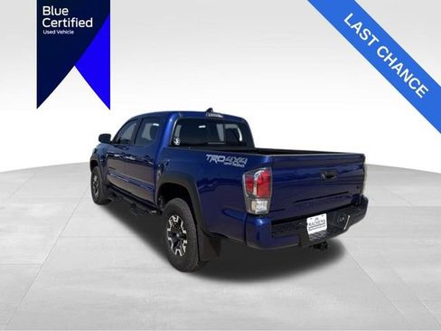 Used 2023 Toyota Tacoma TRD Off-Road w/ Technology Package AWD/4WD image 4